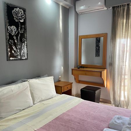 Voras Apartments กาโต ลูตรากี ภายนอก รูปภาพ