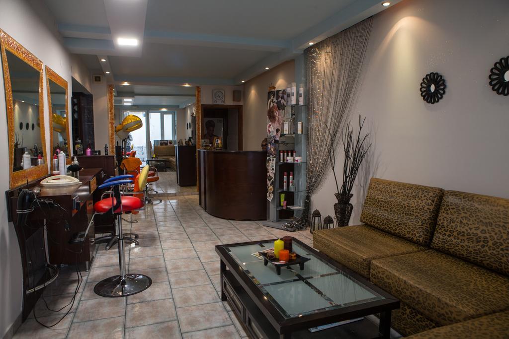 Voras Apartments กาโต ลูตรากี ภายนอก รูปภาพ