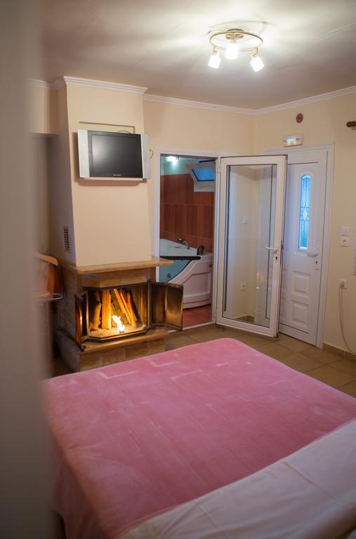 Voras Apartments กาโต ลูตรากี ภายนอก รูปภาพ